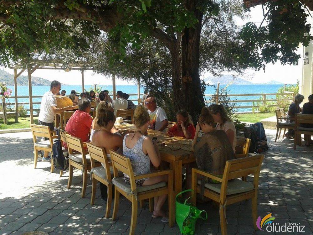 Şövalye Adası Sabah Kahvaltısı - Akşam Yemeği