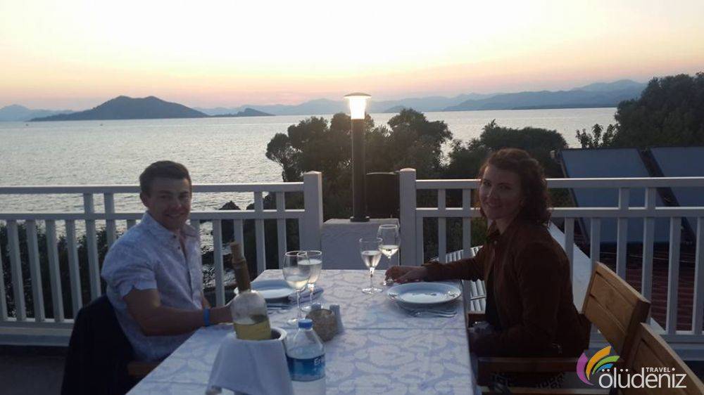 Şövalye Adası Sabah Kahvaltısı - Akşam Yemeği