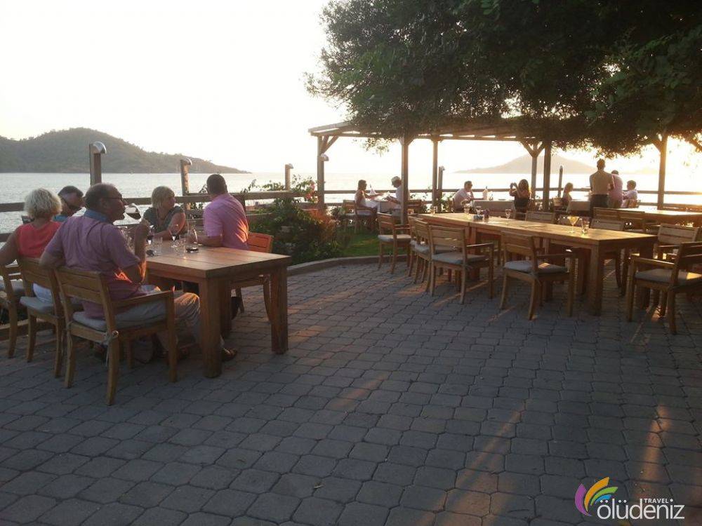 Şövalye Adası Sabah Kahvaltısı - Akşam Yemeği