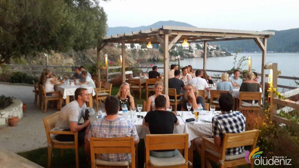 Şövalye Adası Sabah Kahvaltısı - Akşam Yemeği