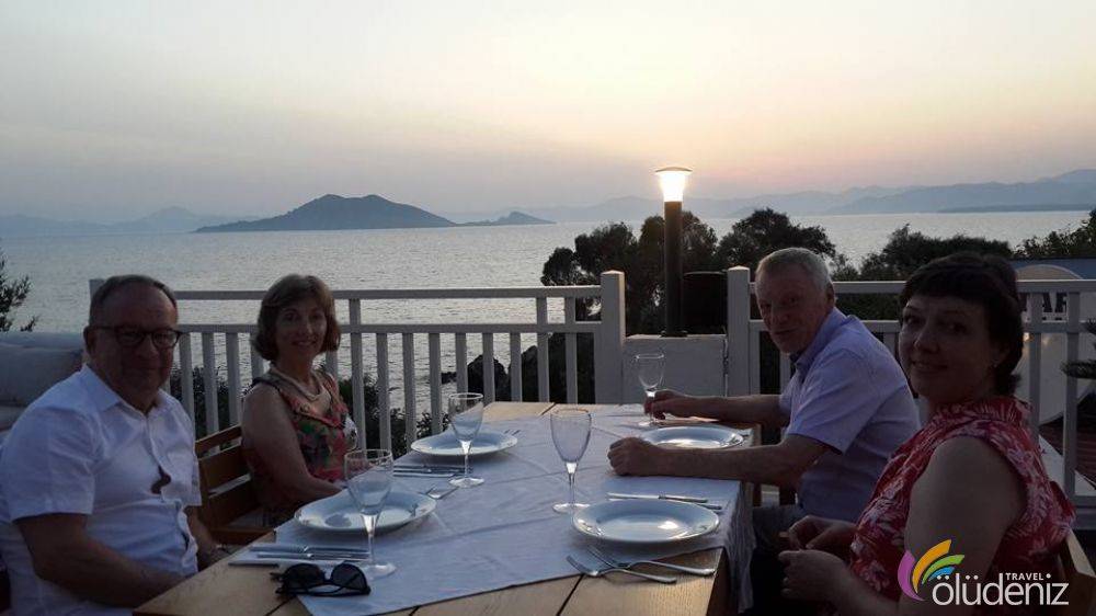 Şövalye Adası Sabah Kahvaltısı - Akşam Yemeği